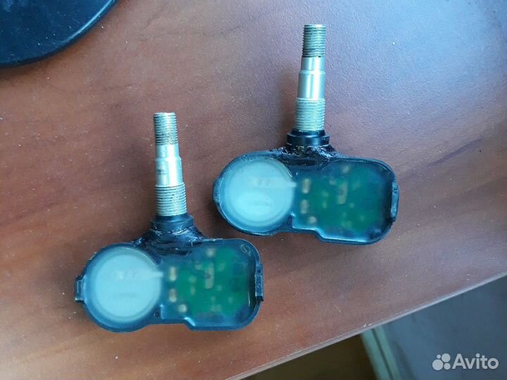 Датчик давления в шинах Lexus, Toyota