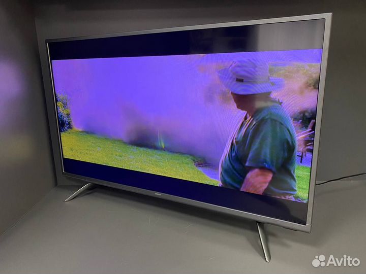 Телевизор 40