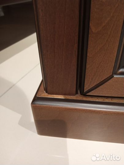 Тумба прикроватная классическая на заказ