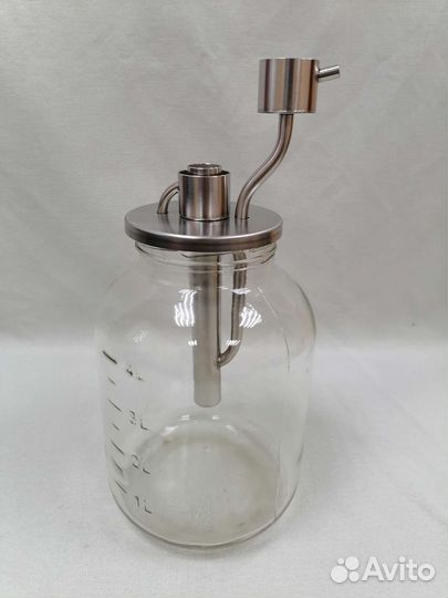 Попугай на банку диаметр114 мм с приемным стаканом