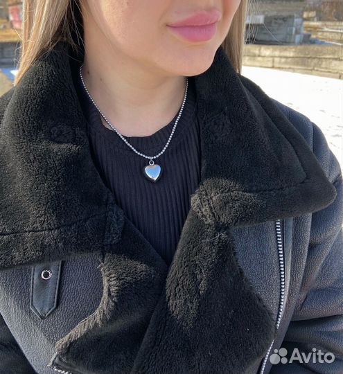 Колье из гематита с пухлым сердцем