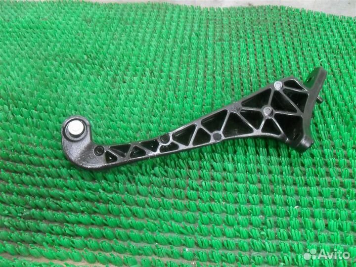 Ролик сдвижной двери Citroen Berlingo B9 2011