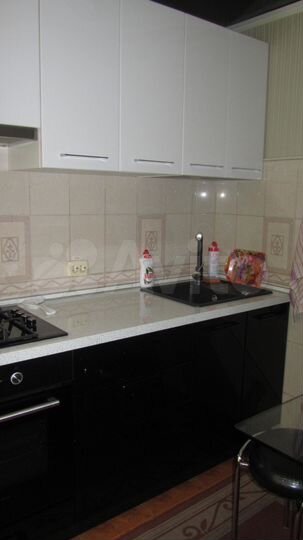 3-к. квартира, 50 м², 3/5 эт.