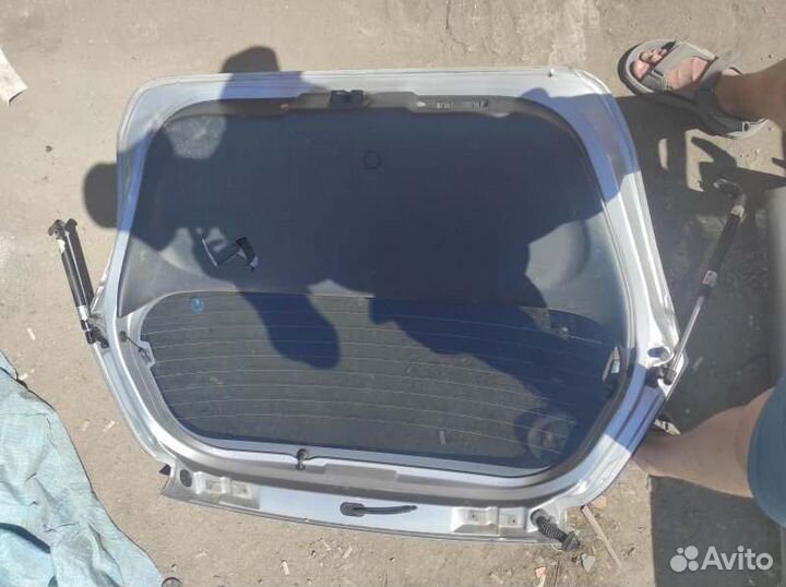 Крышка багажника (дверь 3-5) Honda Fit 1.3 CVT