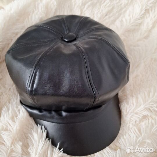 Берет черный женский