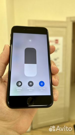 iPhone SE (2020), 128 ГБ