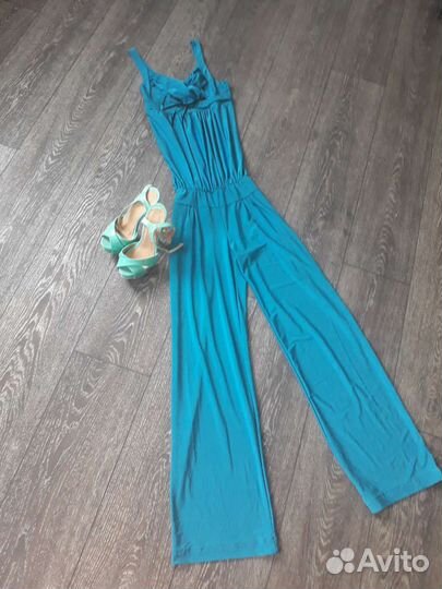 Комбинезон женский