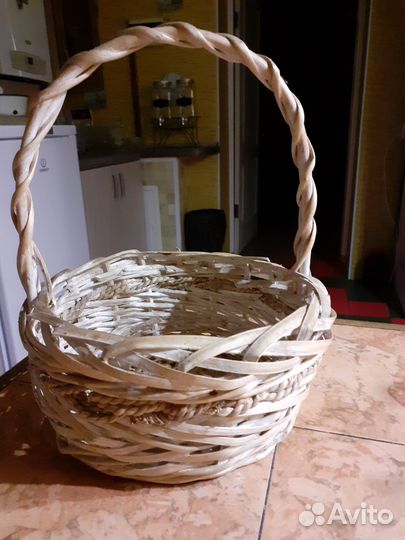Корзина плетеная бу