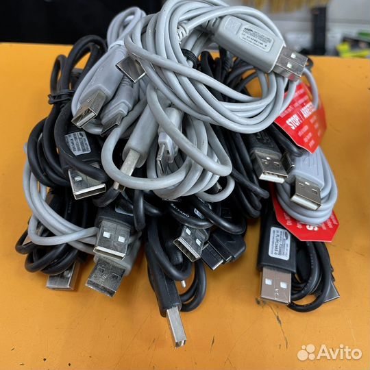 Провода зарядки на старые телефоны в ассортименте