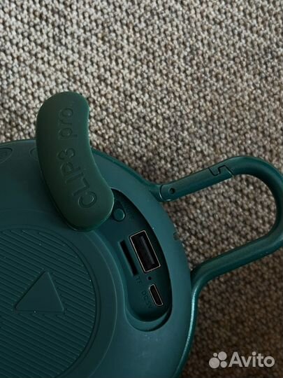 Беспроводная колонка jbl