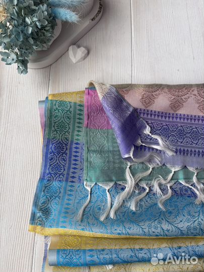 Разноцветный шелковый платок