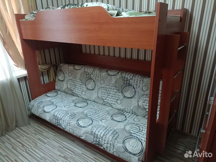 Двухъярусная кровать для детей