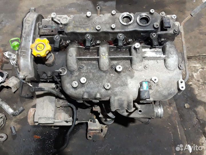 Двигатель Крайслер Гранд Вояджер 2.8