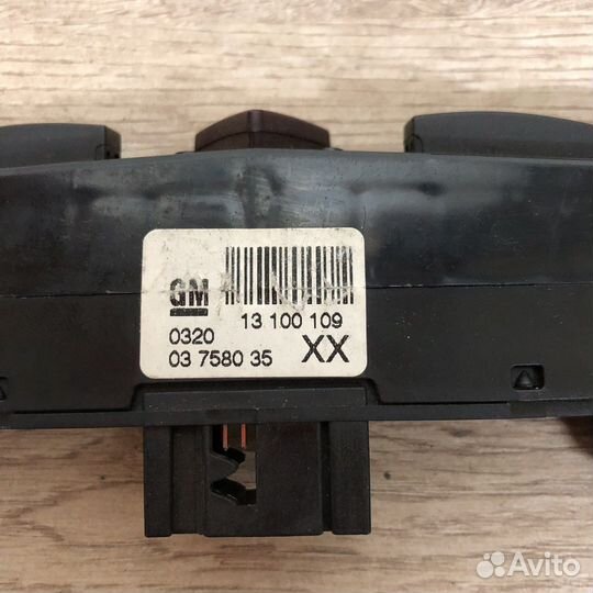 Блок кнопок Opel Astra h