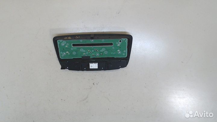 Панель управления магнитолой Mercedes GLK X204, 20