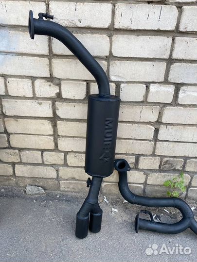 Раздвоенный выхлоп Hyundai Solaris