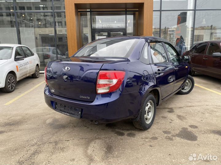 LADA Granta 1.6 МТ, 2015, 90 000 км