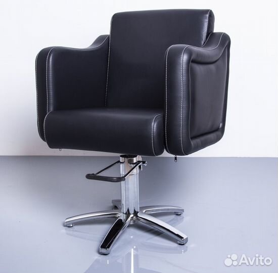 Парикмахерское кресло 