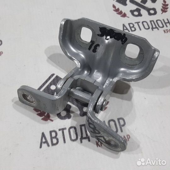 Петля двери верхняя задняя левая Opel Astra J