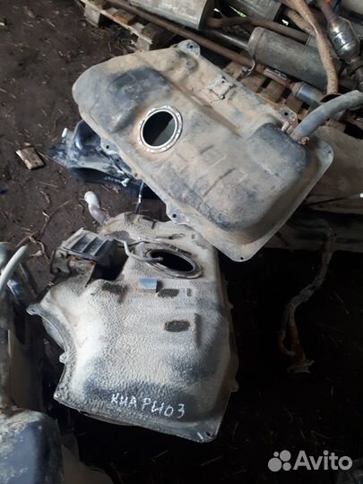 Бензобак rio 3 киа рио 3 солярис solaris
