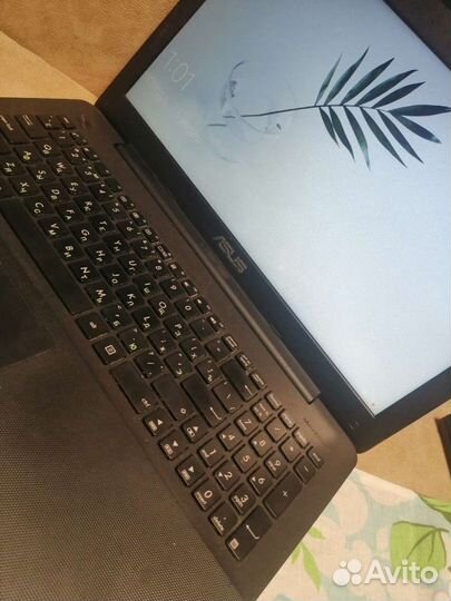 Asus x554L