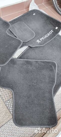 Автомобильные коврики