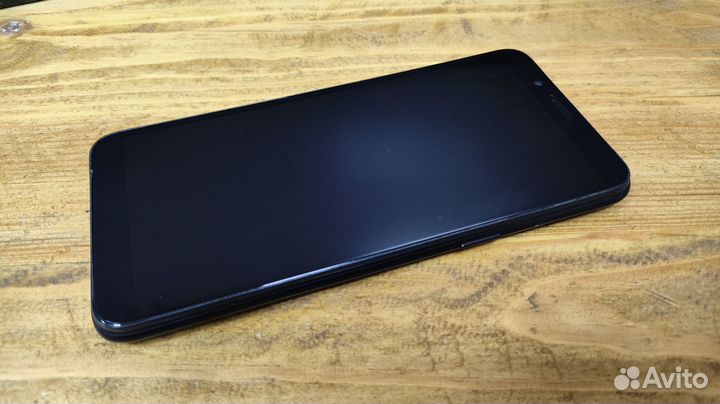 OPPO A83, 6/128 ГБ
