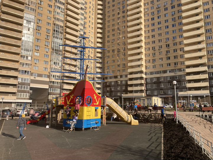 2-к. квартира, 67 м², 11/25 эт.