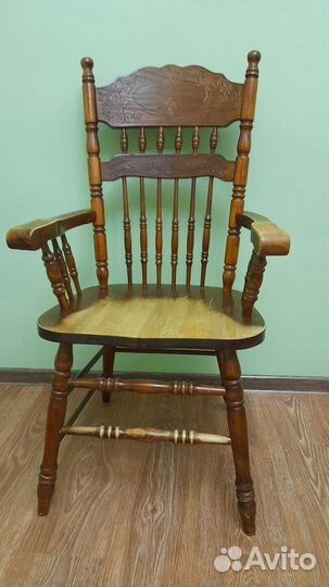 Стул резной