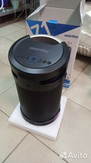 Беспроводная блютуз колонка Smartbuy Z1