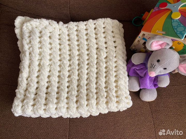 Плед детский вязаный ручная работа