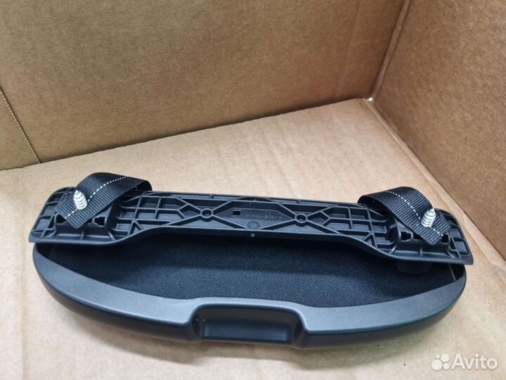 Полочка для очков черная BMW