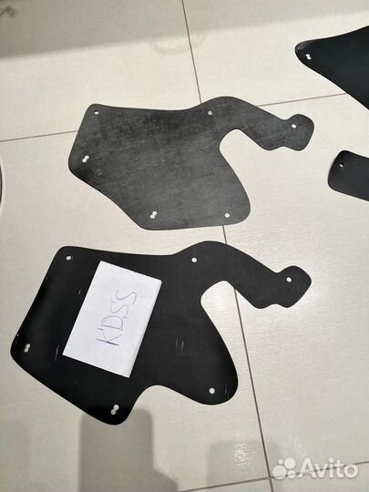 Защита в арки Прадо 150