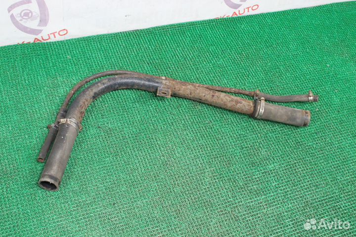 Горловина топливного бака Chevrolet Tahoe GMT400