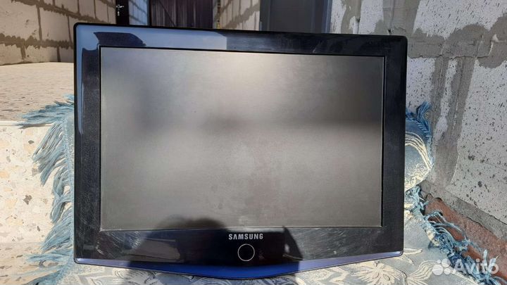 Телевизор samsung 19 дюймов