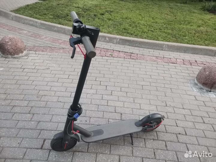 Самокат взрослый электрический бу
