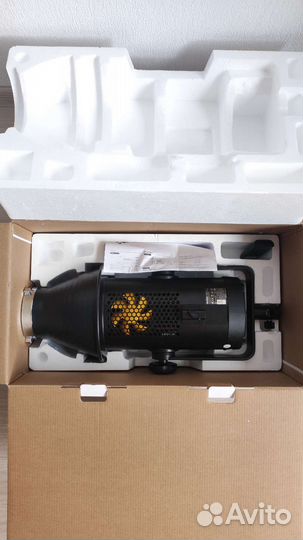 Постоянный видео свет Godox SL200II