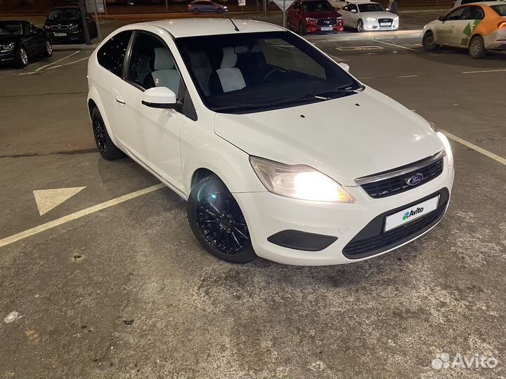 Ford Focus 1.6 МТ, 2010, 266 250 км
