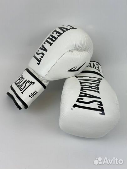 Боксерские перчатки Everlast