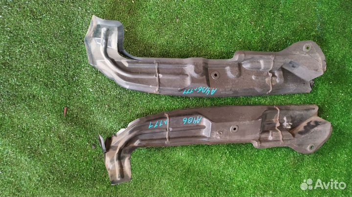 Пыльники крыльев передние пара передние Audi A4