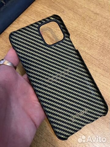 Чехлы Pitaka для Apple iPhone