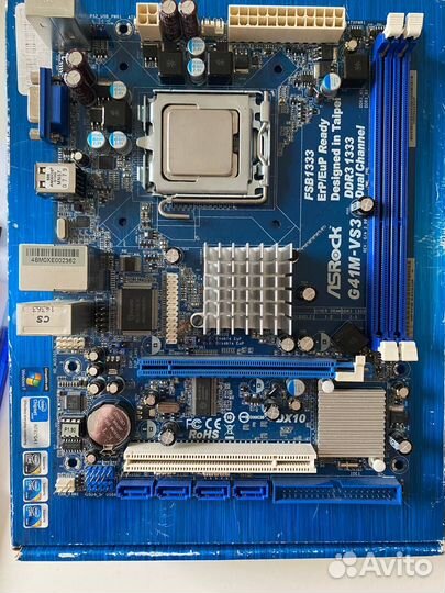 Материнская плата с процессором