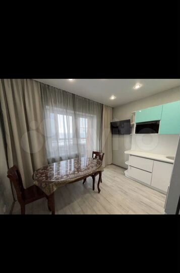 2-к. квартира, 64,4 м², 2/17 эт.