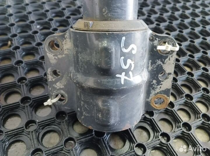 2800402 Кронштейн крыла заднего правого задний