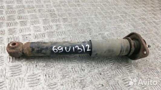 Амортизатор задний nissan murano Z50 (69U13MF02)