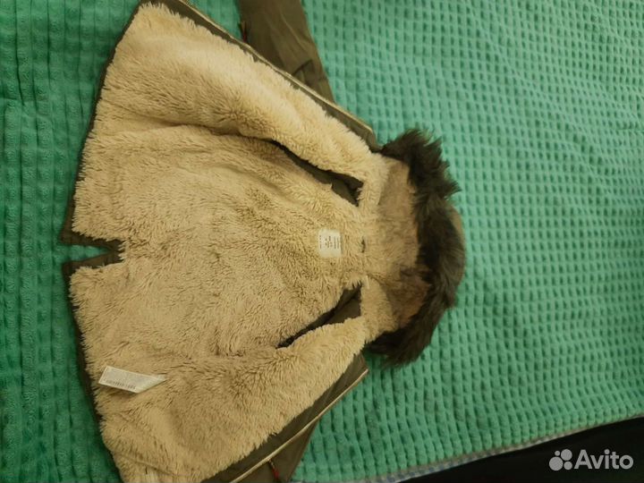 Парка для девочки zara