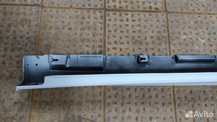 Порог пластиковый левый Mazda 6 GH 2007-2012