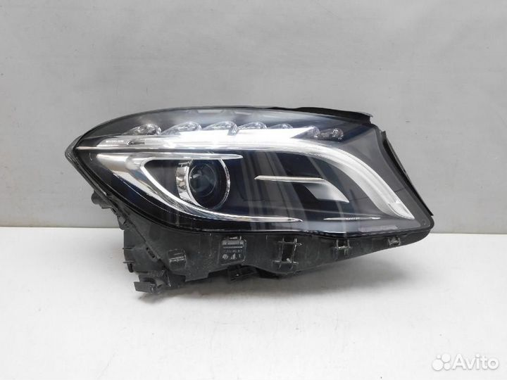 Фара правая Mercedes-Benz GLA-Class