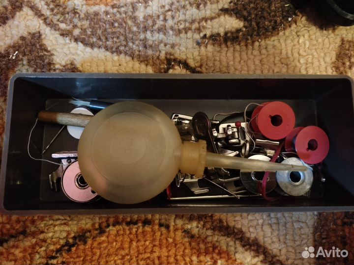 Швейная машина Чайка 3