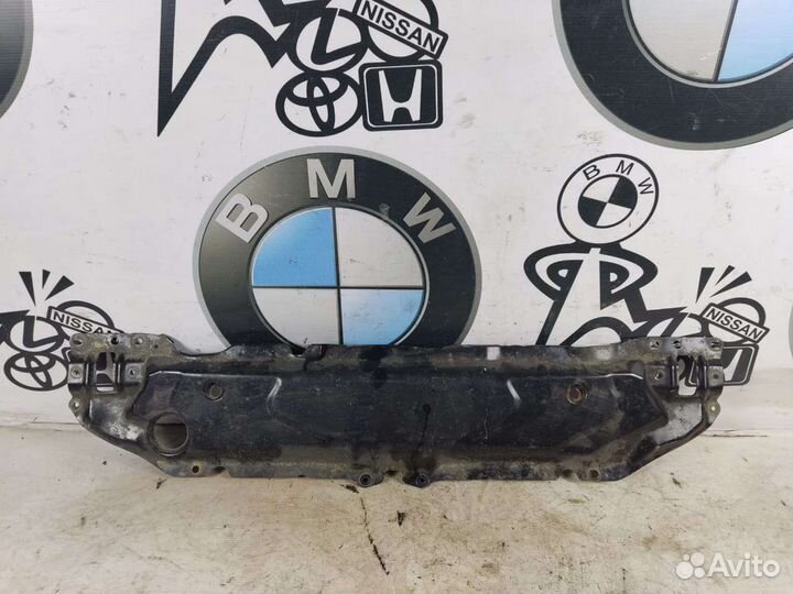 Панель передняя BMW 5 E60